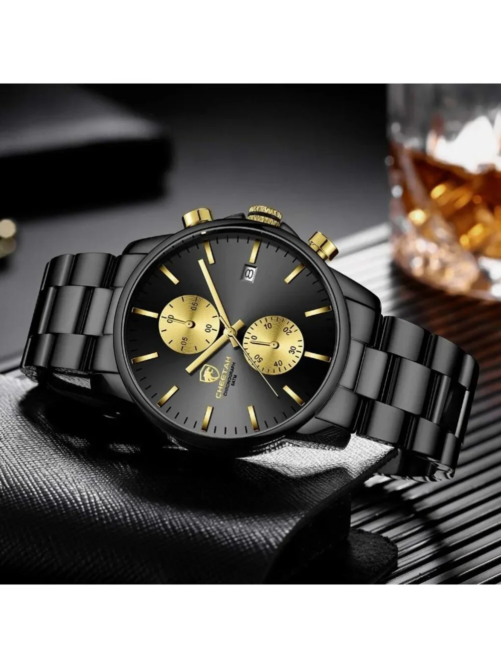 Men's Black And Gold Face Stainless Steel Waterproof Chronograph Quartz Watch